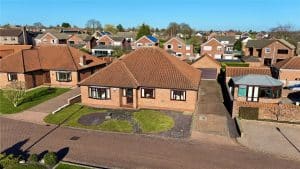 High Garth, Yaddlethorpe, Scunthorpe, Lincolnshire, DN17 2UJ