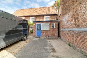Thorngarth Lane, Barrow-upon-Humber, Lincolnshire, DN19 7AW