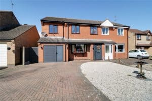 Maple Close, Brigg, Lincolnshire, DN20 9JE