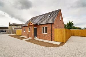 Low Cross Street, Crowle, Lincolnshire, DN17 4NA