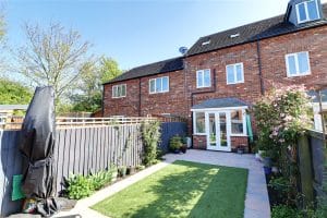 Redbourne Mere, Kirton Lindsey, Lincolnshire, DN21 4NN