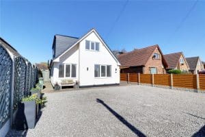 Akeferry Road, Westwoodside, Lincolnshire, DN9 2DS