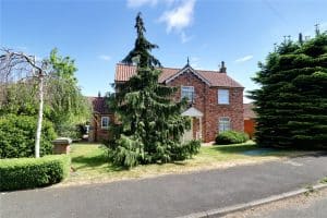 Bar Road North, Beckingham, Doncaster, DN10 4NN