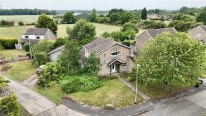 Aspen Close, Laughterton, LN1