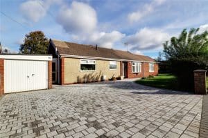 Doncaster Road, Westwoodside, Lincolnshire, DN9 2EQ