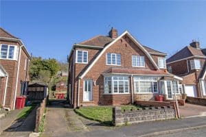 Cliff Closes Road, Scunthorpe, DN15