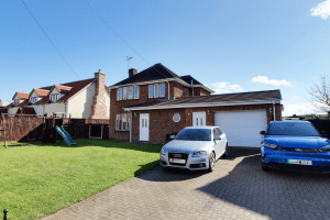 Woodside Lane, Wroot, DN9