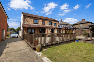 Northlands Road, Winterton, DN15
