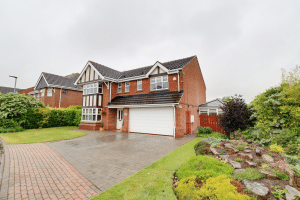 Kings Croft, Ealand, DN17
